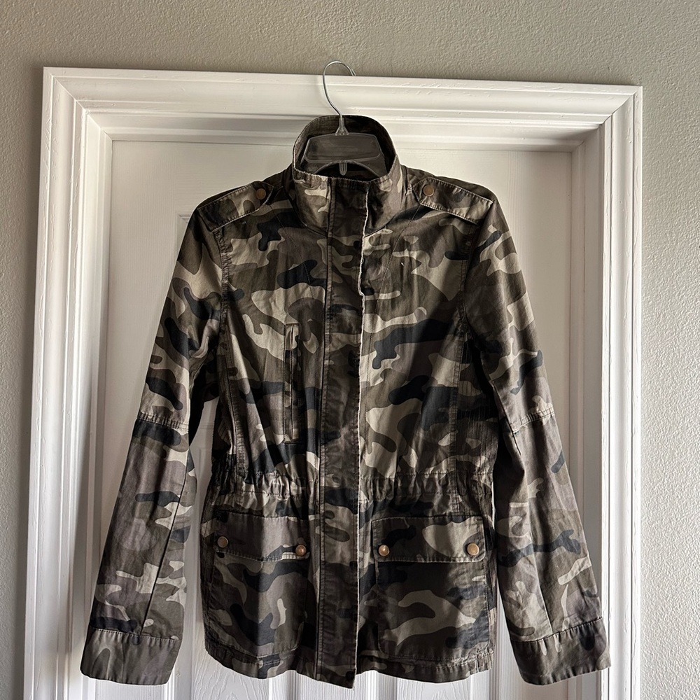 Camo Utility Jacket - Picture 2 of 6
